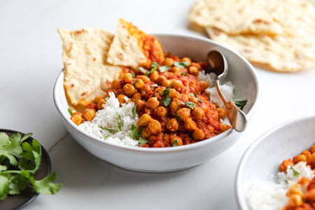 Sprague Vegan Curried Chickpeas, Ready to Eat, 425g/15 oz., Can, curried chickpeas on rice.