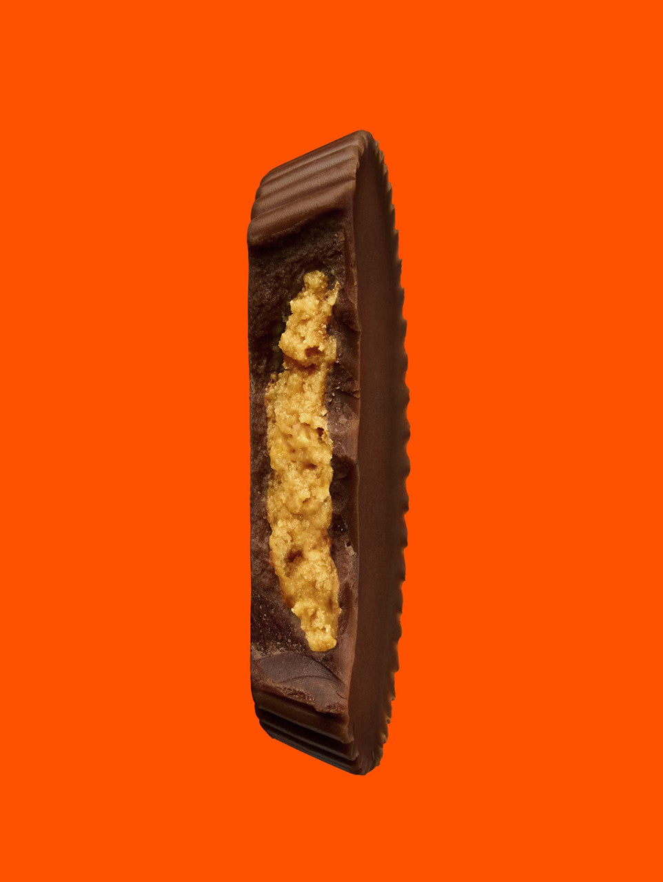 Reese's Thins Peanut Butter Cups Dark Chocolate, 165g/5.8 oz., {Imported from Canada}