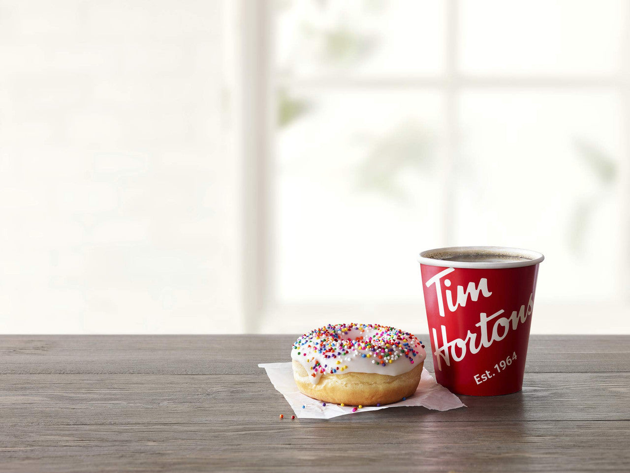 Tim Hortons Original Blend, Medium Roast Coffee, 100% Arabica, 1.36kg/3 lbs. {Imported from Canada}