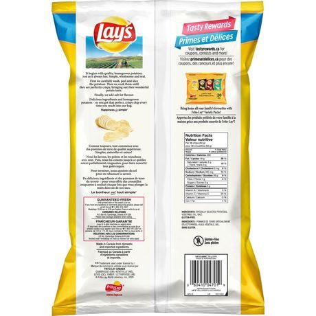 Lay's Classic Potato Chips 235g/8.3 oz., {Imported from Canada}