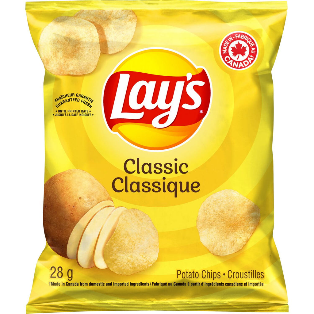 Frito-Lay Chips Variety Pack, Lay's Mix, Classic, BBQ, Ketchup, Salt & Vinegar Flavors (16ct x 28g), 448g, front of Lay's classic chips bag, 28g.