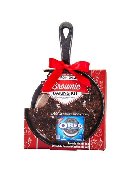 Mini Chocolate Brownie Christmas Cast Iron Skillet Baking Kit: Oreo Edition, 82g/2.9oz., {Imported from Canada}