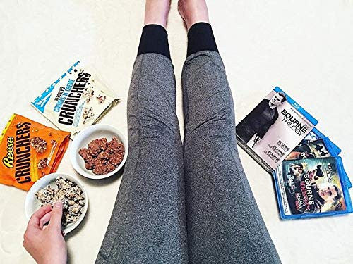 HERSHEY'S CRUNCHERS Snack Mix, Cookies 'N' Creme, 170g/6 oz., {Imported from Canada}