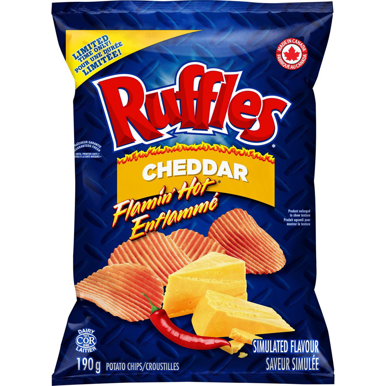 Ruffles Flamin' Hot Cheddar Potato Chips, 190g/6.7 oz., {Imported from Canada}