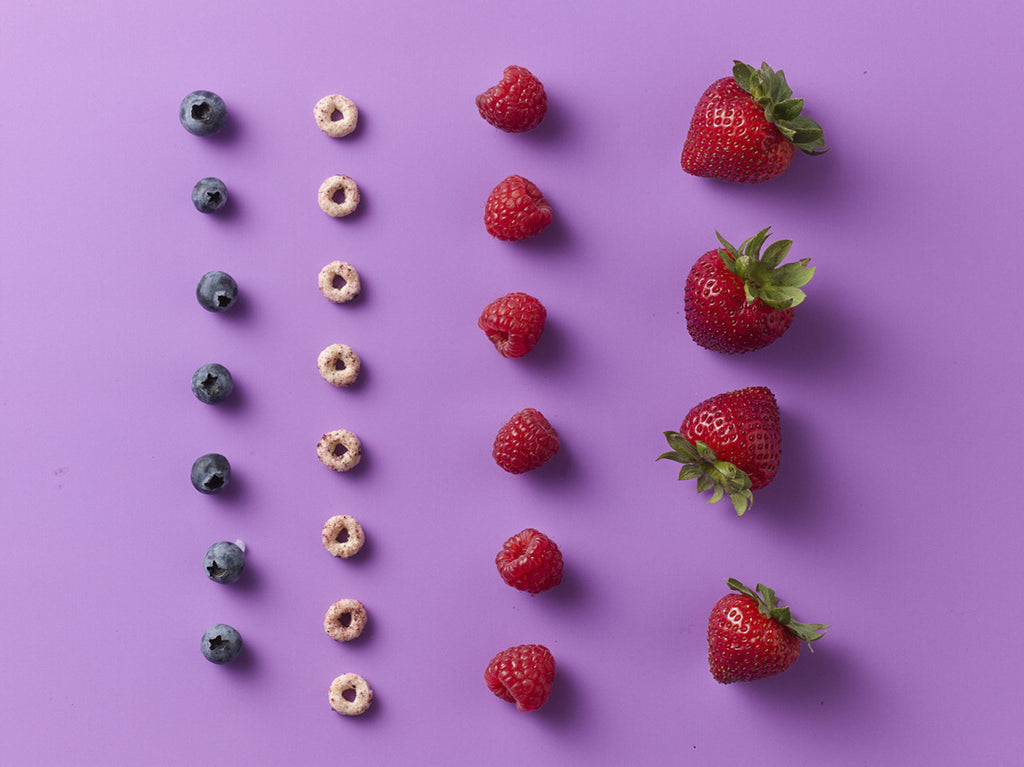 CHEERIOS Very Berry Naturally Flavored Cereal Special Edition, 309g/11oz. (Imported from Canada)