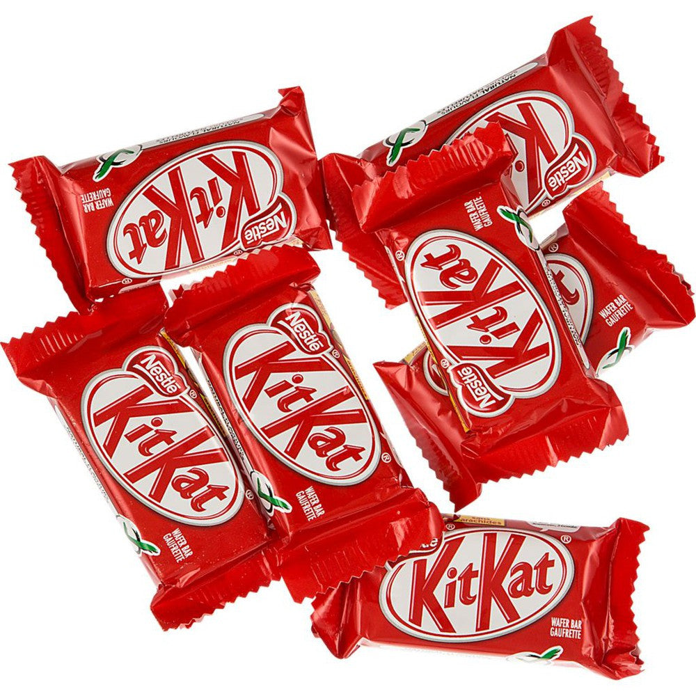 Nestle Kit Kat Snack Size Chocolate, 25ct Box, 312g/10.9 oz. {Imported from Canada}