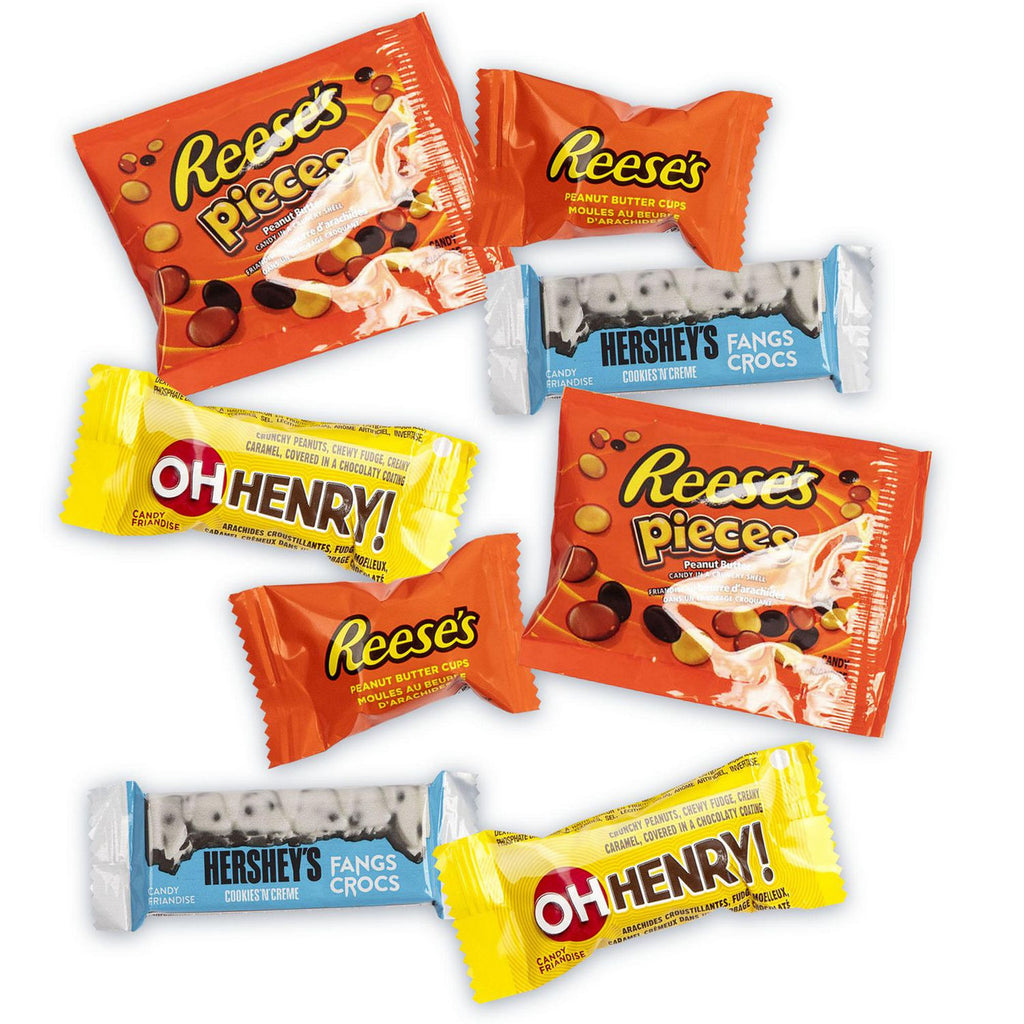 Hershey's Halloween Assorted Chocolate and Candy Value Bag, 50ct., 567g/1.2 lbs., {Imported from Canada}