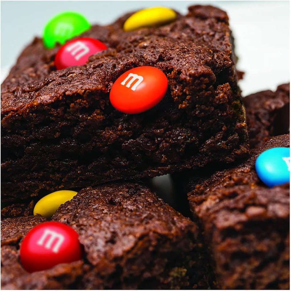 M&Ms Minis Milk Chocolate Candies, Sharing Bag, 165g/5.8 oz - M&M's Brownie