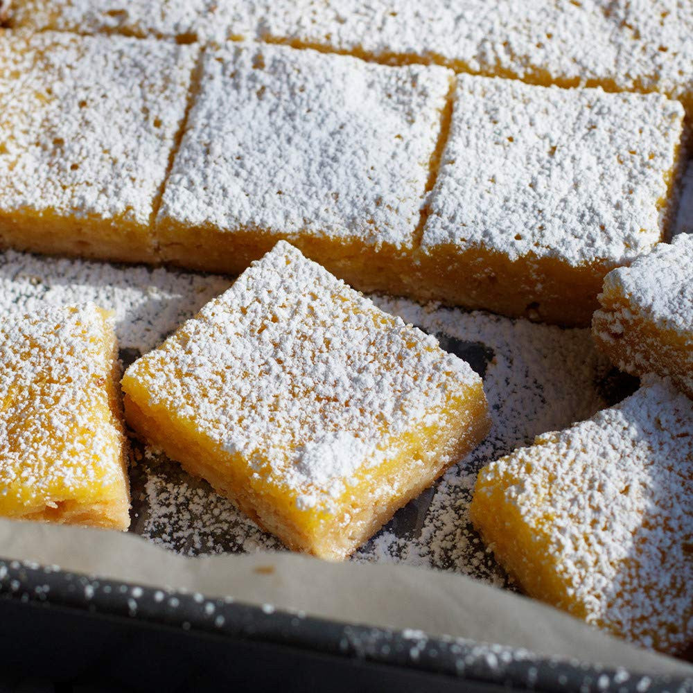 Club House, Quality Baking & Flavouring Extracts, Pure Peppermint & Mint, 43ml/1.5oz., {Imported from Canada}