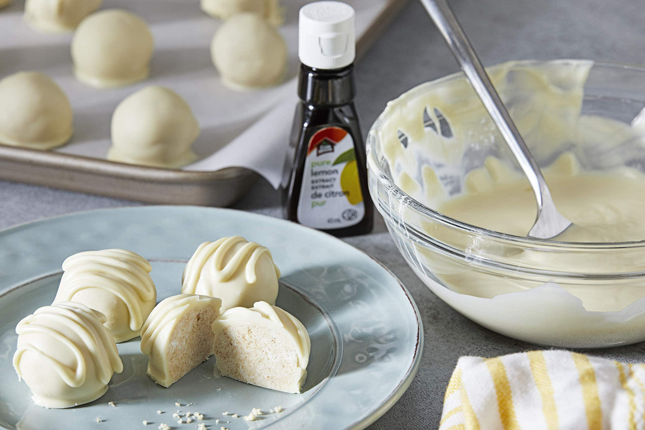 Club House, Quality Baking & Flavouring Extracts, Pure Peppermint & Mint, 43ml/1.5oz., {Imported from Canada}