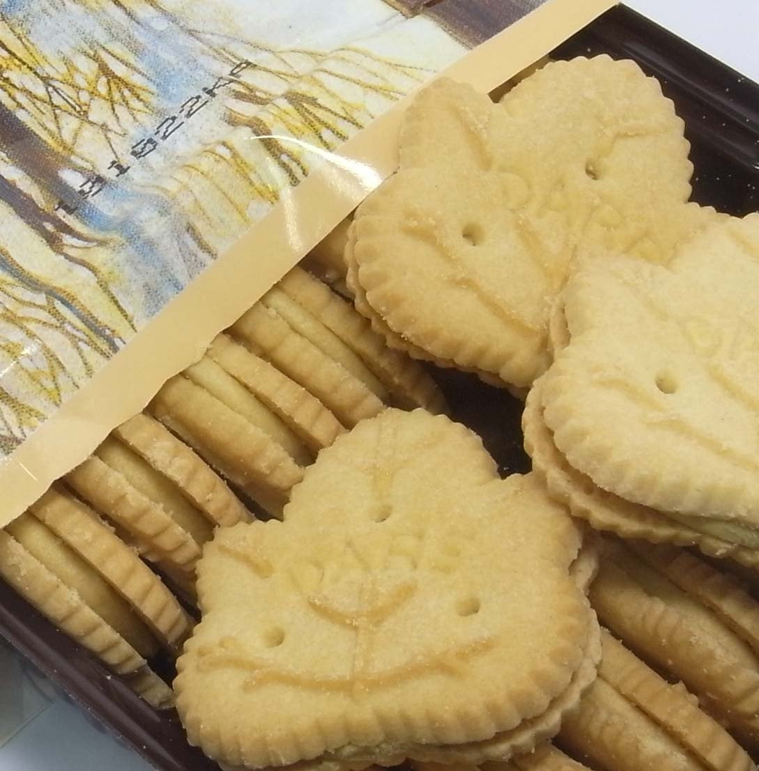 Dare Maple Leaf Creme Sandwich Cookies, 350g/12.3oz- 12pk {Canadian}
