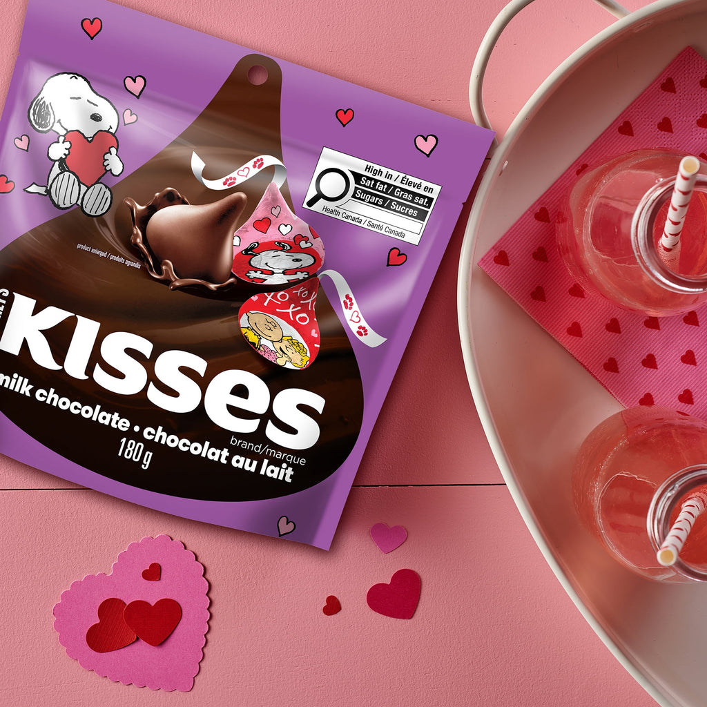 Hershey's Valentine's Day Snoopy Milk Chocolate Kisses, 180g/6.3 oz. - Hershey's Snoopy Valentine's Day Kisses