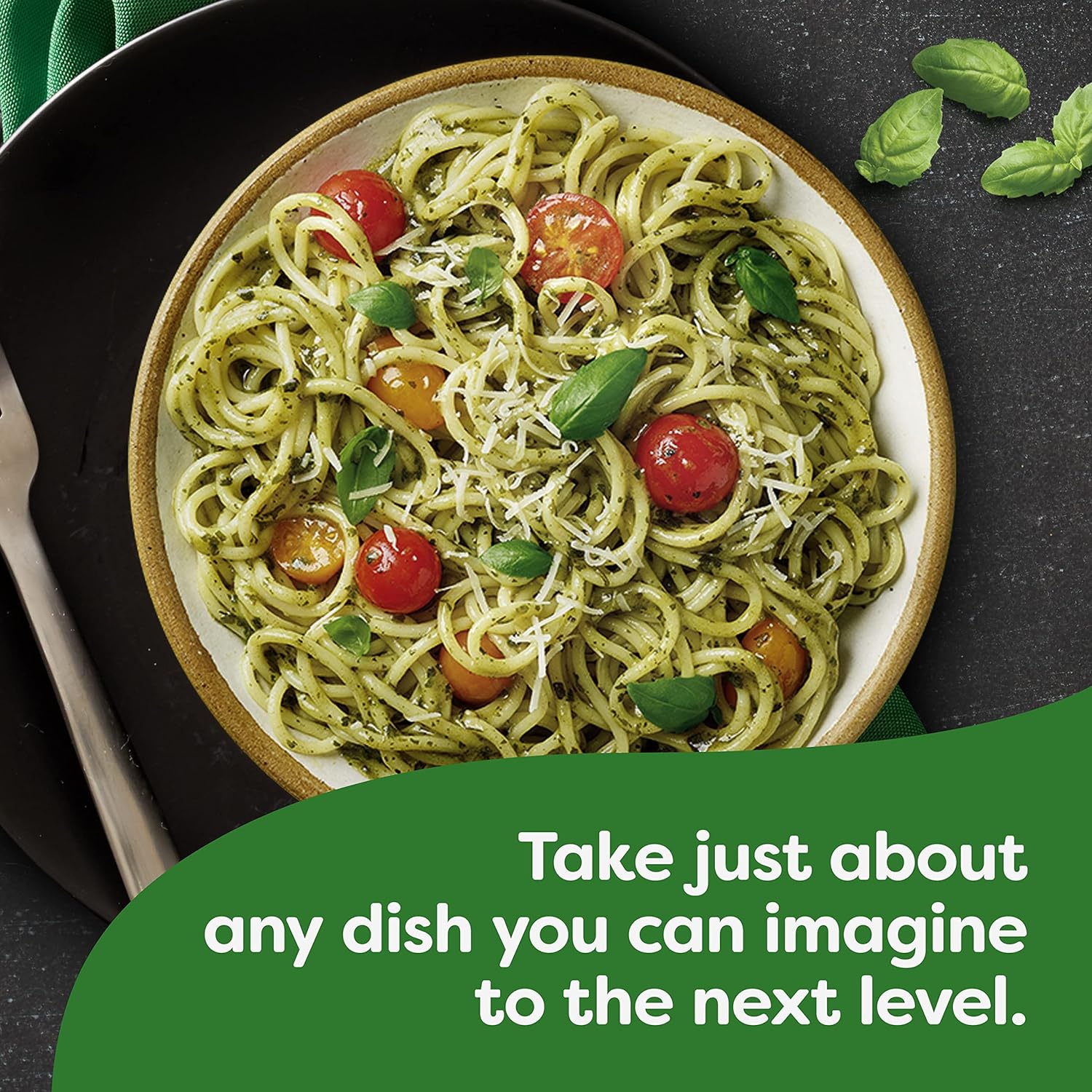 Knorr Pesto Sauce Mix, 17g, picture of pasta dish.