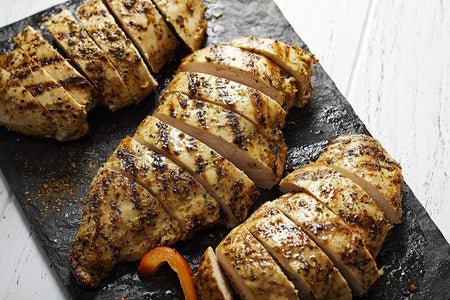 Club House La Grille Honey & Dijon Marinade 350ml, picture of marinated and grilled chicken.