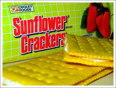 Croley Foods - Sunflower Crackers - Strawberry Cream Sandwich - 7 oz / 189 g - Product of the Philippines