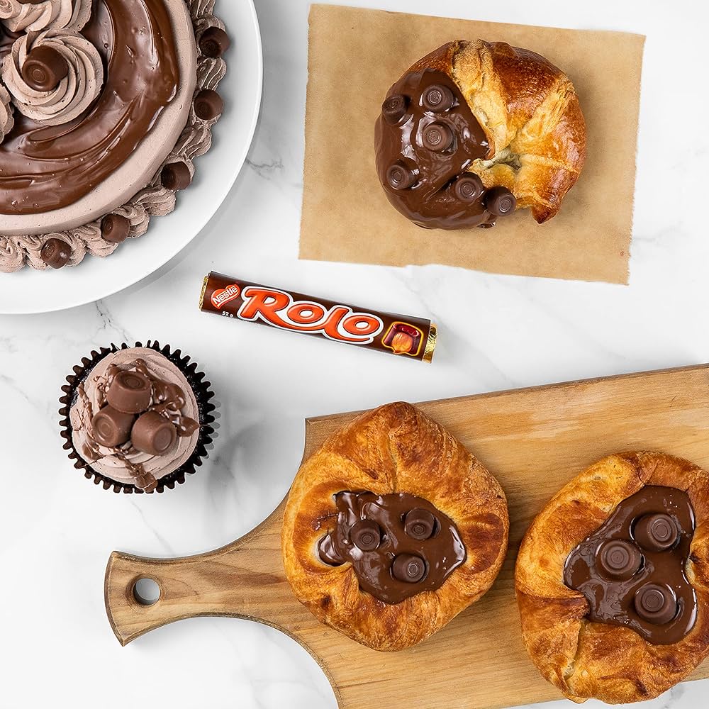 Rolo Spread 3kg, picture of rolo spread on pastry.