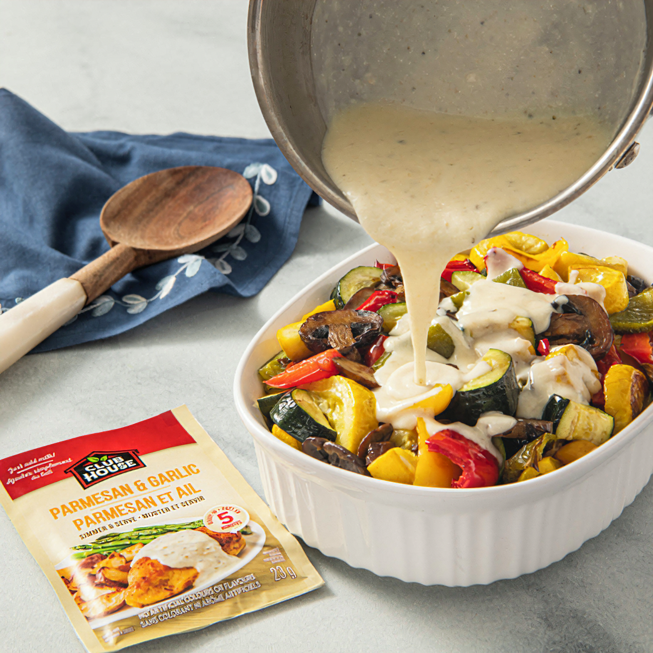 Club House Parmesan & Garlic Gravy Mix, 23g/0.8 oz. Pouch - Gravy On Roasted Vegetables