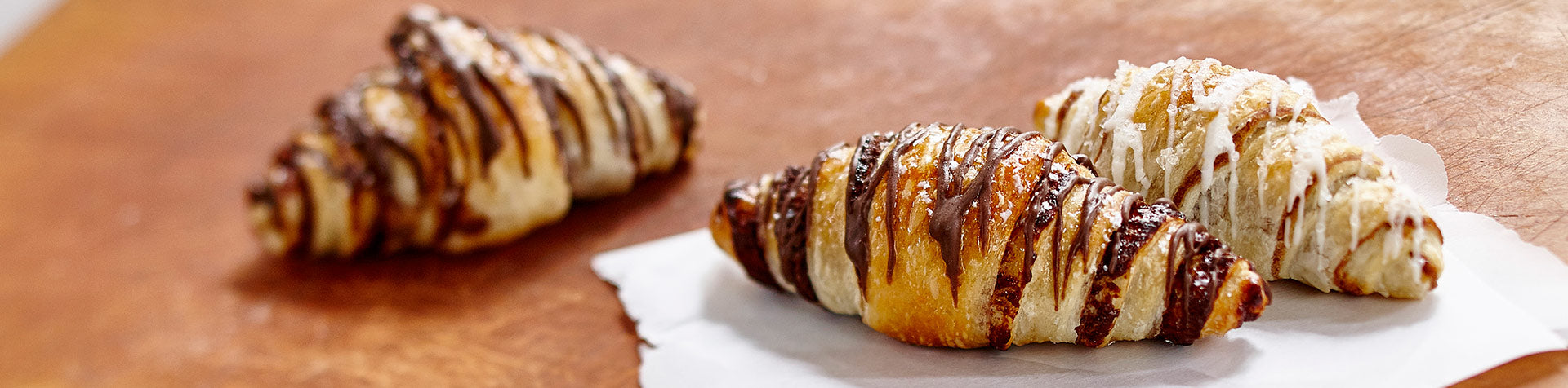 Two-Bite Chocolate Croissants, 423g/15 oz