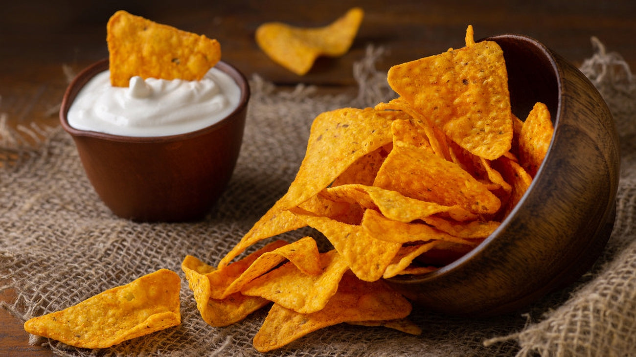 Doritos Late Night Creamy Jalapeno Popper Flavored Tortilla Chips, 69g/2.4 oz., tortilla chips and dip.