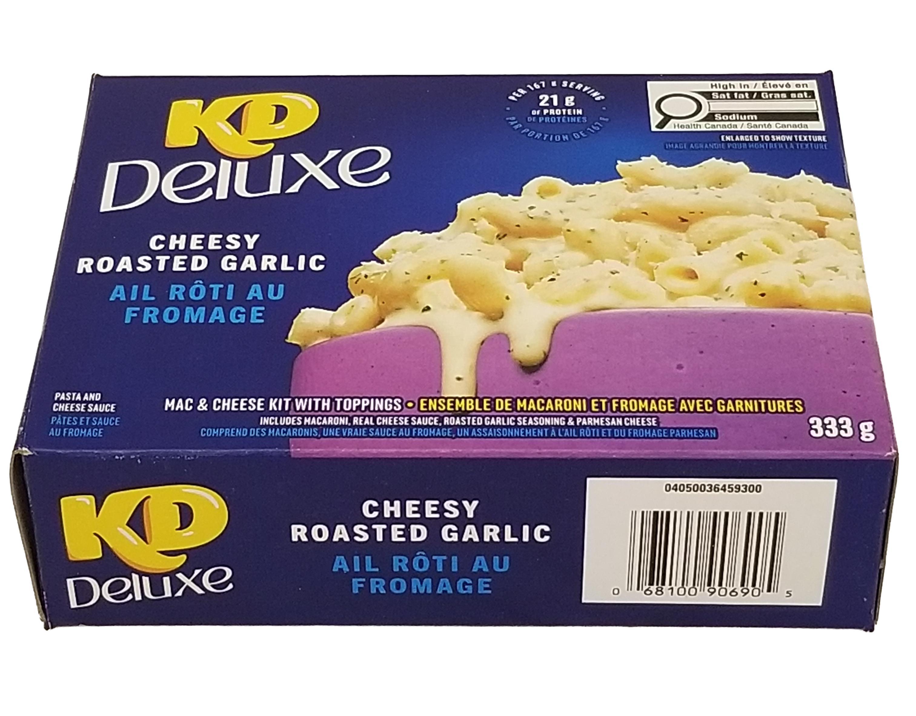 KD Deluxe Cheesy Roasted Garlic mac and cheese kit packaging on a white background