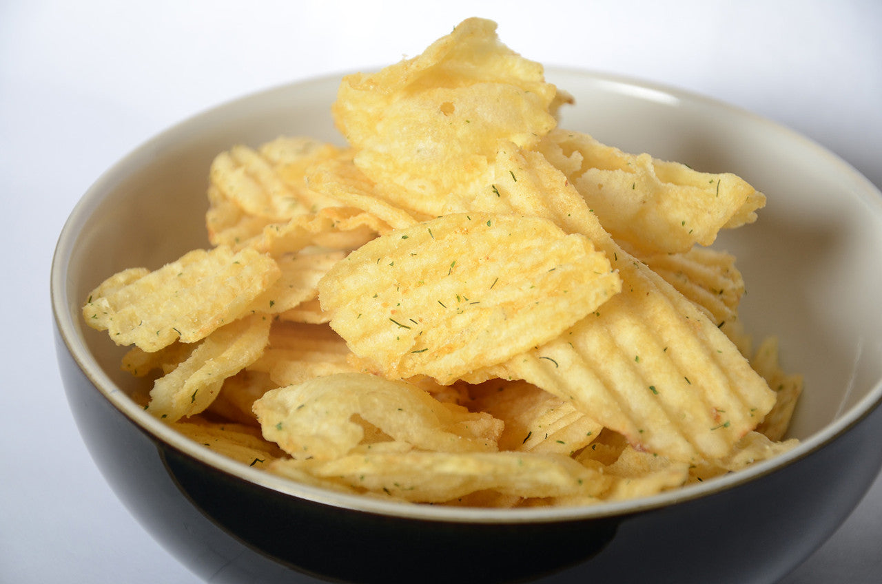 Kettle Dill Pickle Krinkle Cut Potato Chips, 220g In a Plate