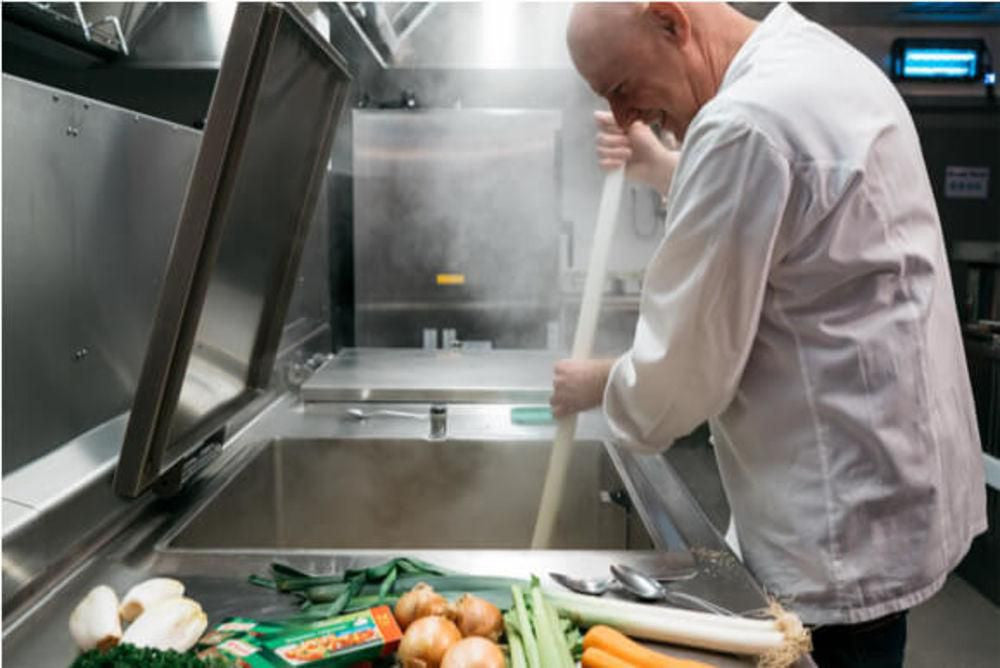 Knorr Bovril Vegetable Concentrated Liquid Stock – 250ml used in kitchen