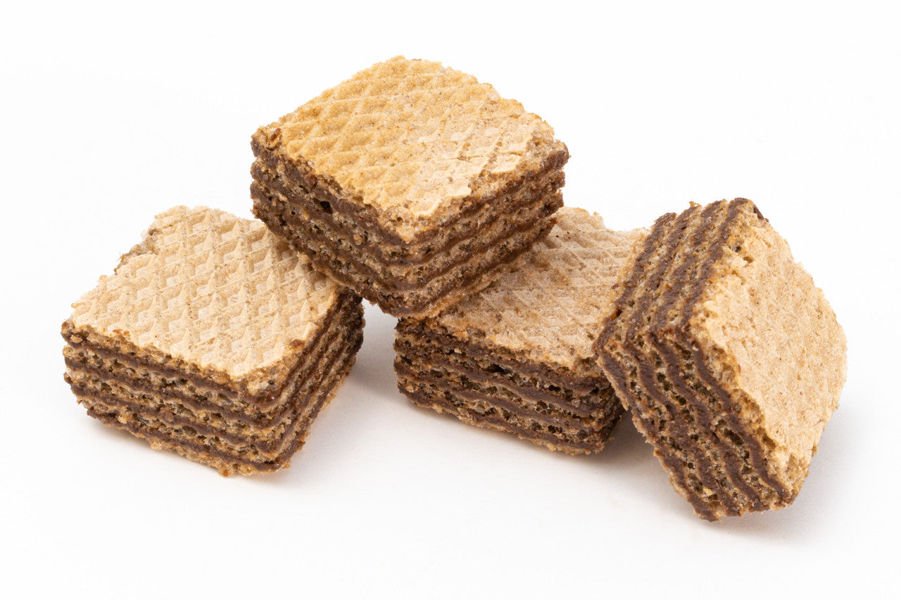 Loacker Quadratini  Chocolate Hazelnut Wafer Cookies, 250g/8.75 oz.,{Imported from Canada}