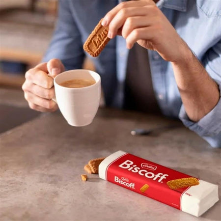 Lotus Biscoff caramelized cookie served with coffee cup