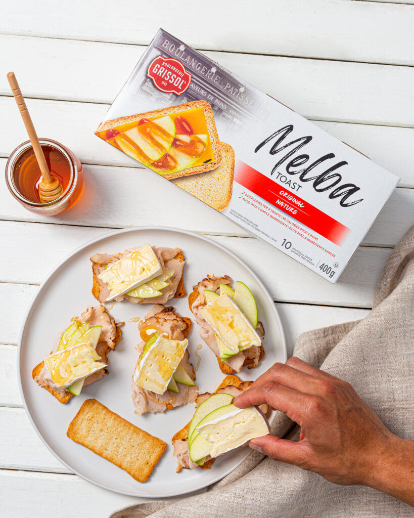 Boulangerie Grissol Melba Toast, Original, 200g, prepared melba toast slices with topping.
