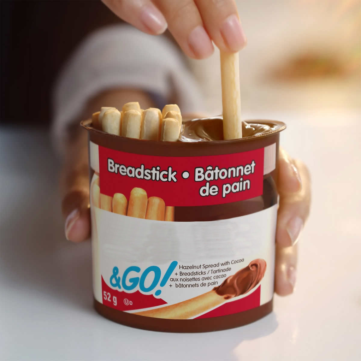 Nutella & Go Snack Packs, Chocolate Hazelnut Spread with Breadsticks, 16ct, 52g/1.8 oz per pack, {Imported from Canada}