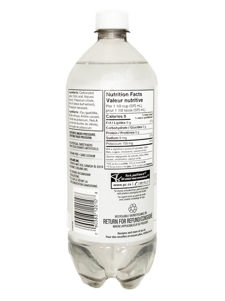Clear plastic bottle of President's Choice Berries Of The Woods Flavored Sparkling Water, 1L/35.2 fl oz with nutritional label on a white background