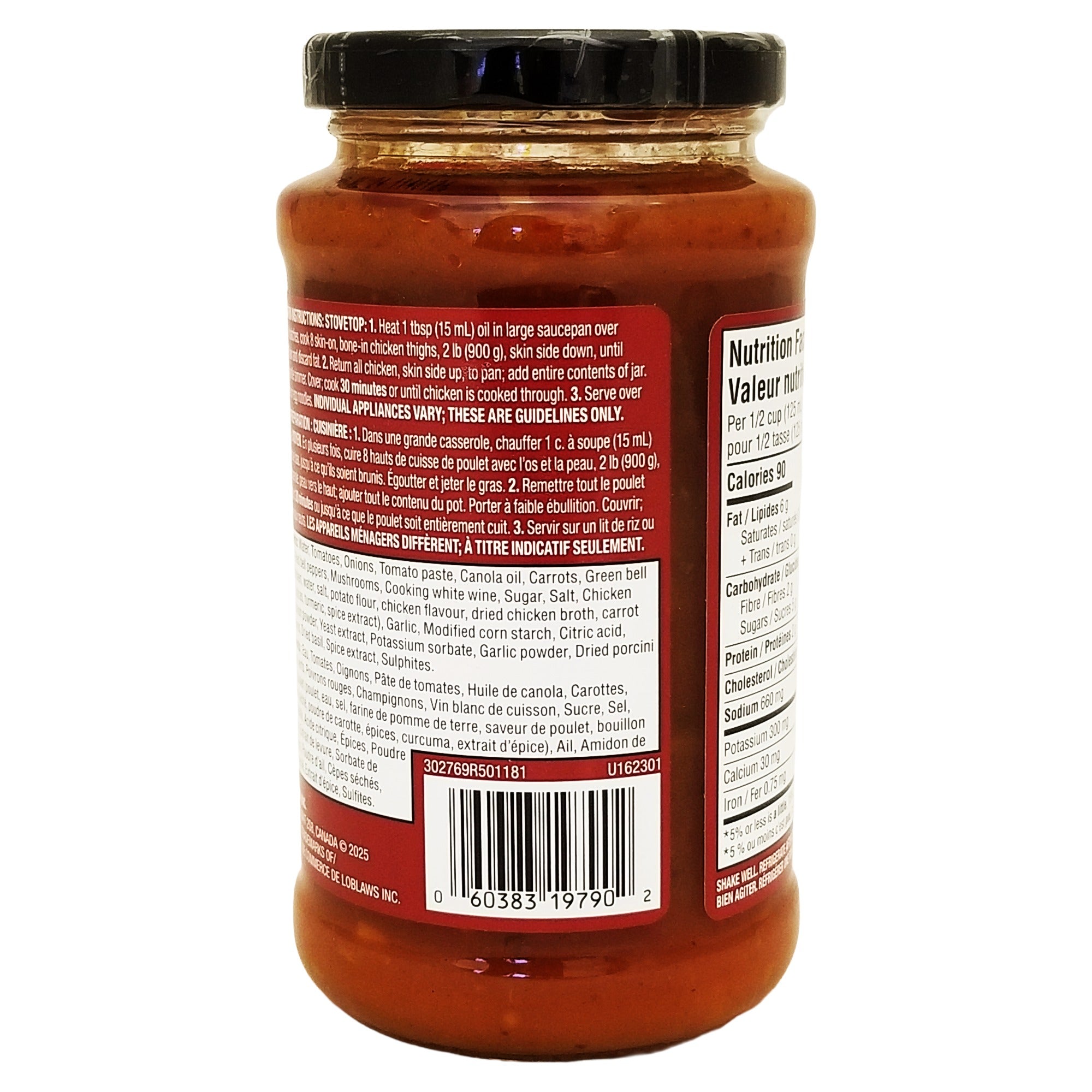 Angled President's Choice Cacciatore Cooking Sauce jar showing UPC 060383197902 and part of the nutrition panel.