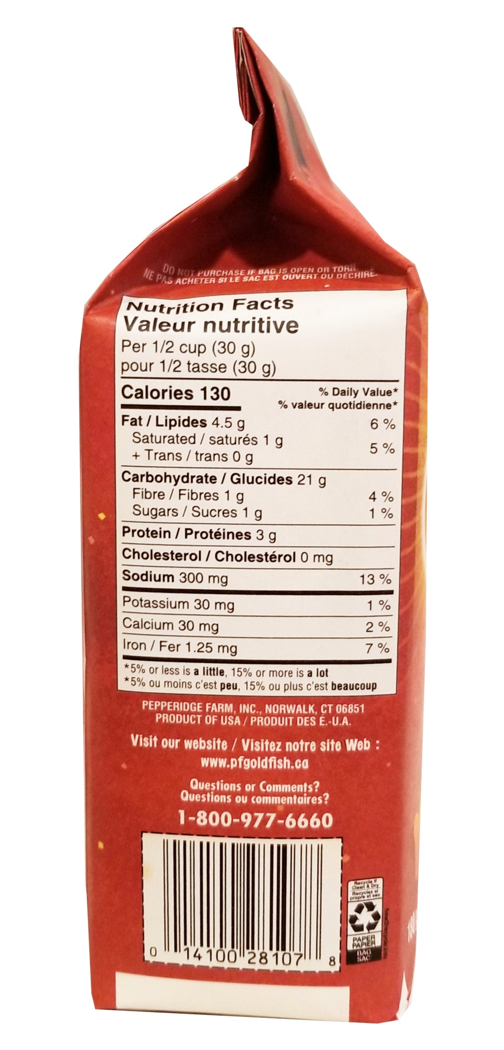 Pepperidge Farm Goldfish Franks RedHot Original Flavored Crackers – 180g (6.3 oz) Right Side of the bag