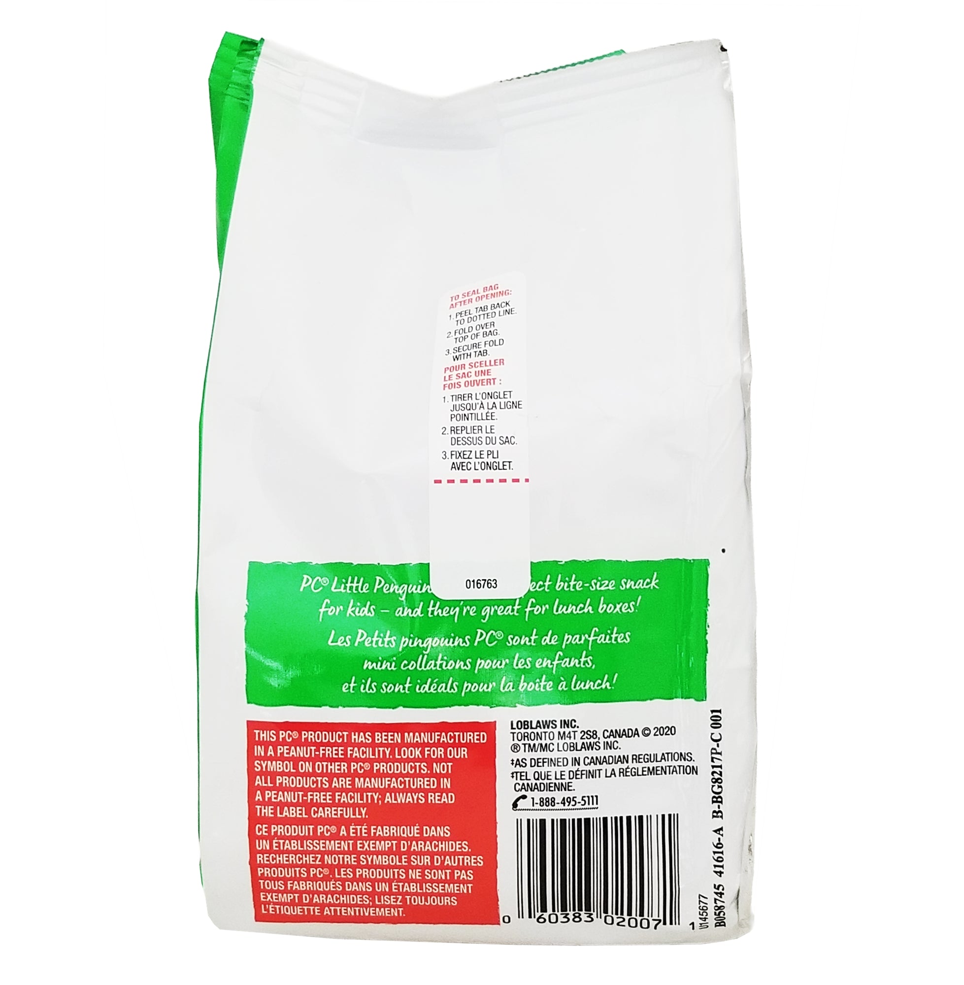 Back of a President's Choice Pizza Flavor Little Penguins Crackers - 180g package on a white background