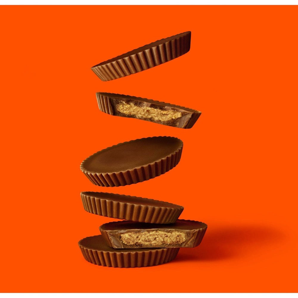 Reese's Thins Peanut Butter Cups Milk Chocolate, 680g/24 oz., {Imported from Canada}