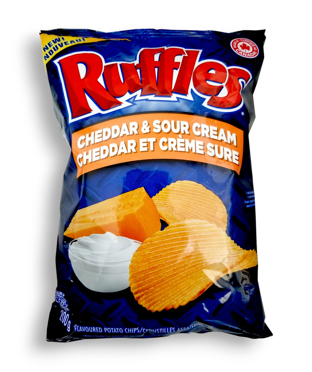 Ruffles Cheddar & Sour Cream Potato Chips, 200g, front of bag.