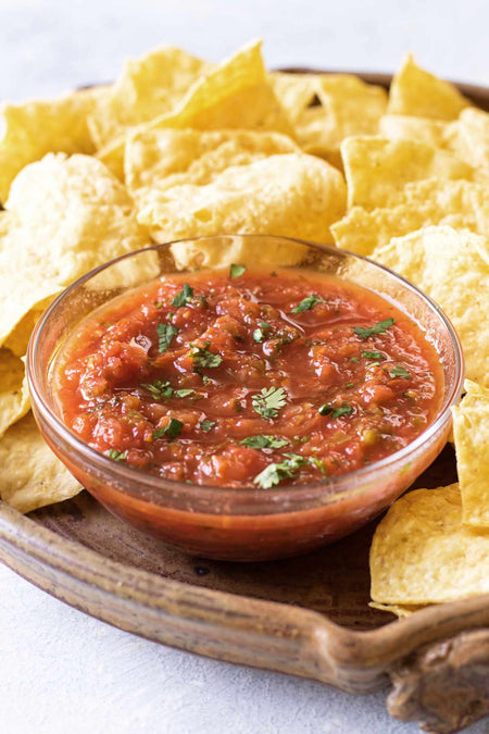Chi-Chi's Hot Thick & Chunky Salsa, 454g, salsa in a bowl.