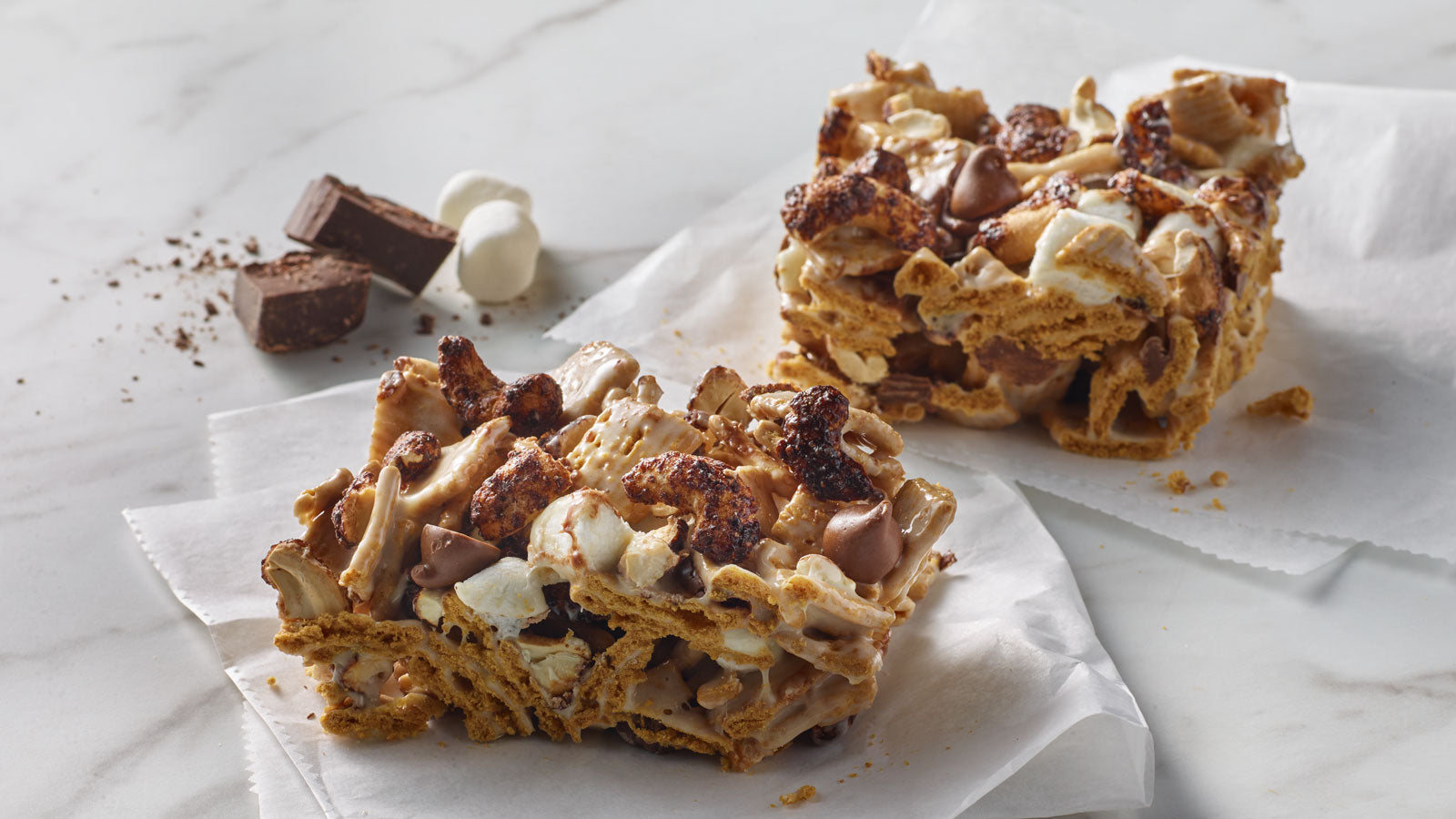 Planters Crunchy Peanut Butter – 1kg (35.3 oz) - Peanut Butter S'mores Squares