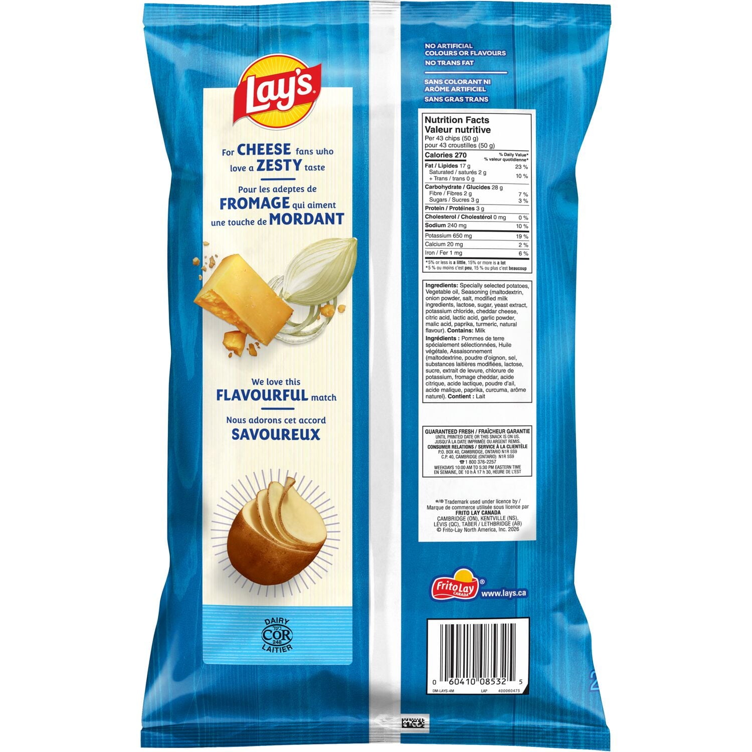 Lay's Cheese & Onion potato chip package, 220g with blue and white design