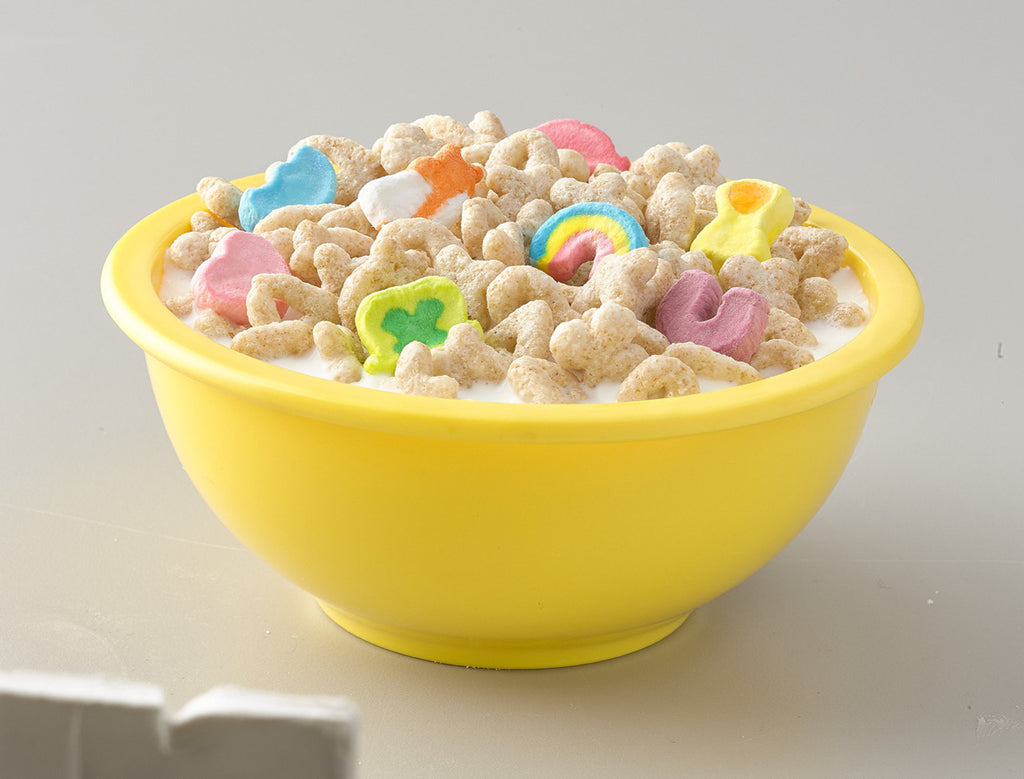 LUCKY CHARMS Cereal Family Size, 526g/18.6 oz., {Imported from Canada}