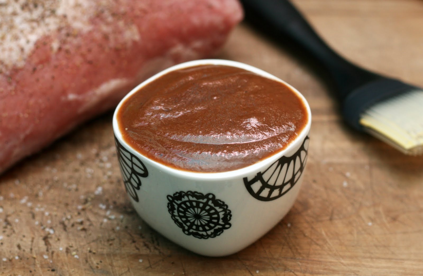 Montana's Apple Butter BBQ Sauce, picture of sauce in a bowl