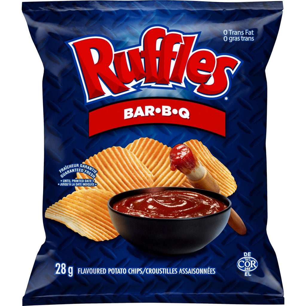 Frito-Lay Chips Variety Pack, Flavor Mix, Lays Ketchup, Doritos Original, Ruffles BBQ, Cheetos Crunchy, Smartfood White Cheddar (16ct x 28g), 448g, front of Ruffles BBQ chips bag, 28g.