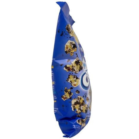 Cookie Pop Popcorn, made with real Oreo Cookie Pieces, 149g/5.3 oz, {Imported from Canada}