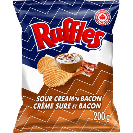 Lays Ruffles Sour Cream & Bacon Potato Chips 200g/7.1 oz. - Front 