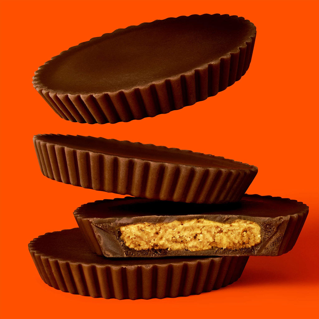 Reese's Thins Peanut Butter Cups Dark Chocolate, 165g/5.8 oz., {Imported from Canada}