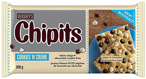 HERSHEY'S CHIPITS Chocolate Chips, Cookies 'N' Creme, 200g/7.1 oz {Imported from Canada}