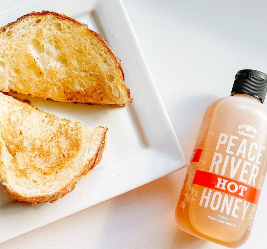 Honey Bunny Peace River Hot Honey, 375g/13 oz., {Imported from Canada}