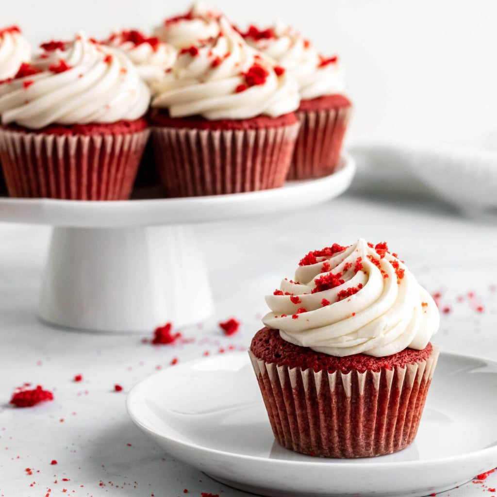 Betty Crocker Red Velvet Cupcake Mix, 465g/16 oz. Box {Imported from Canada}